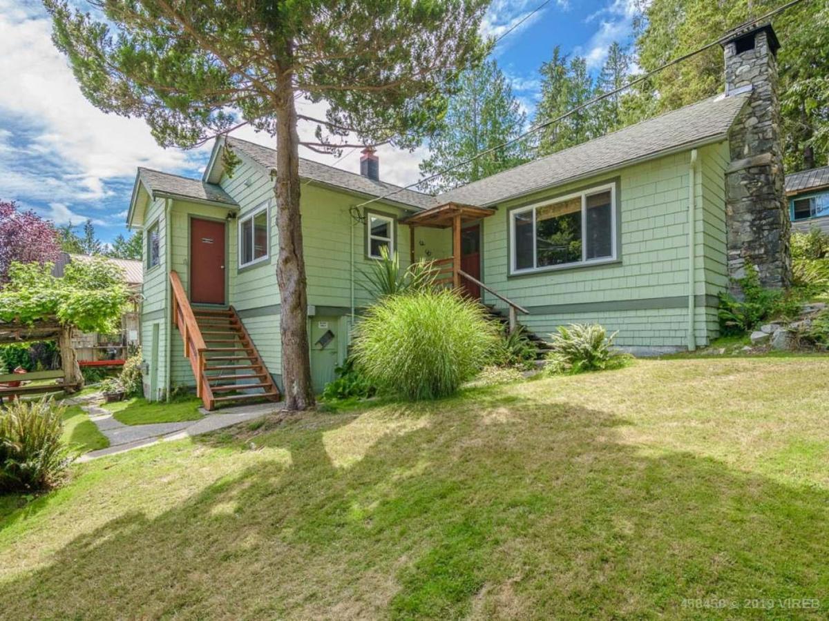Hotel Woods End Landing Bamfield Exterior foto
