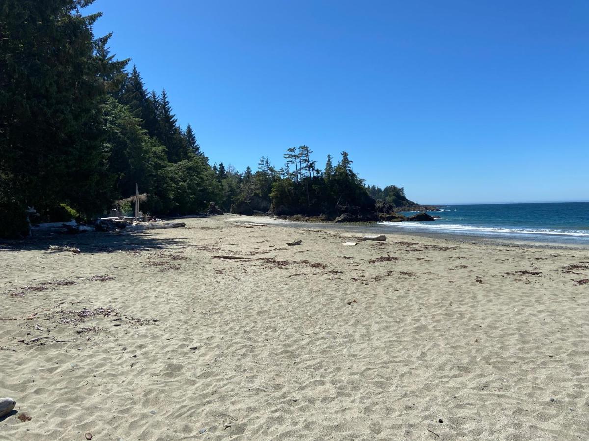 Hotel Woods End Landing Bamfield Exterior foto