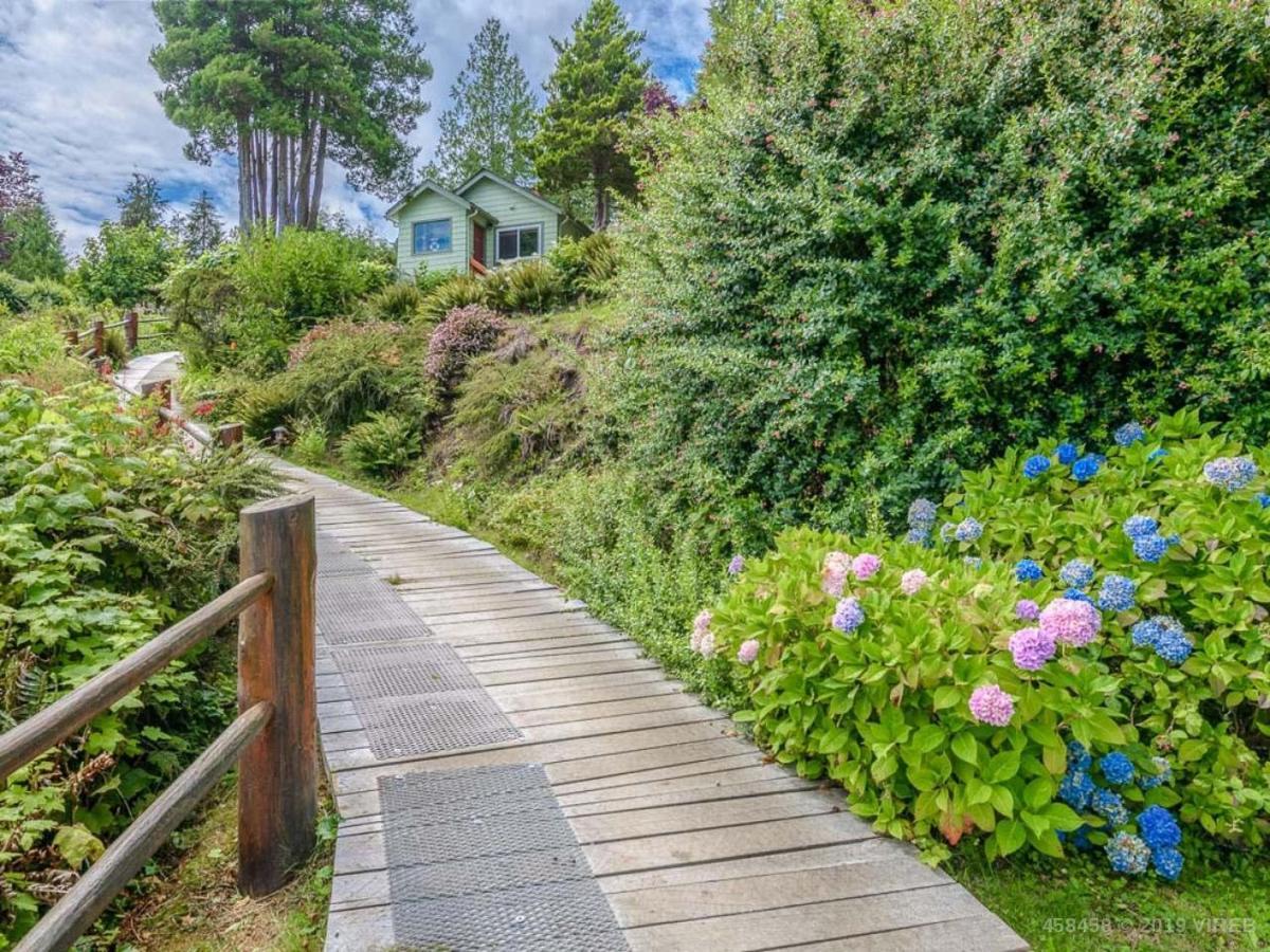 Hotel Woods End Landing Bamfield Exterior foto