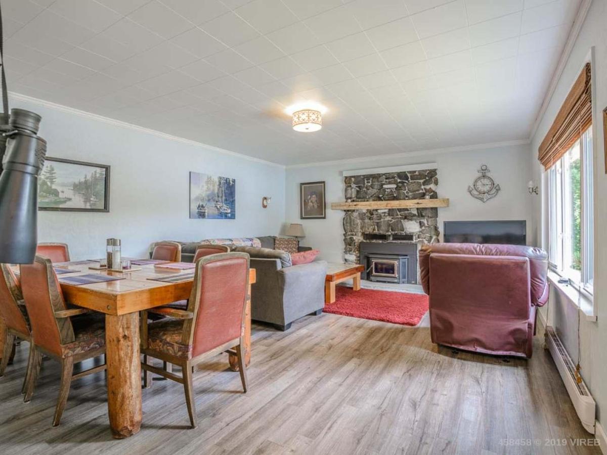 Hotel Woods End Landing Bamfield Exterior foto