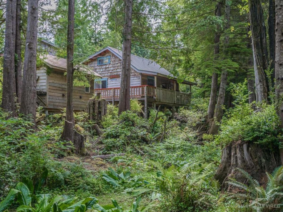 Hotel Woods End Landing Bamfield Exterior foto